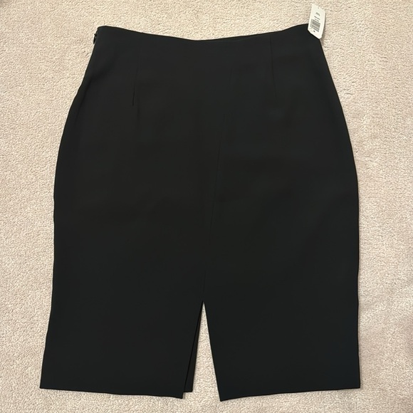 ARITZIA Zayan Skirt - Picture 3 of 5